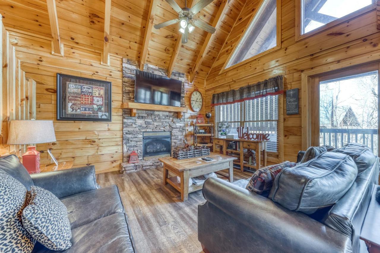 Holly Berry Villa Pigeon Forge Dış mekan fotoğraf
