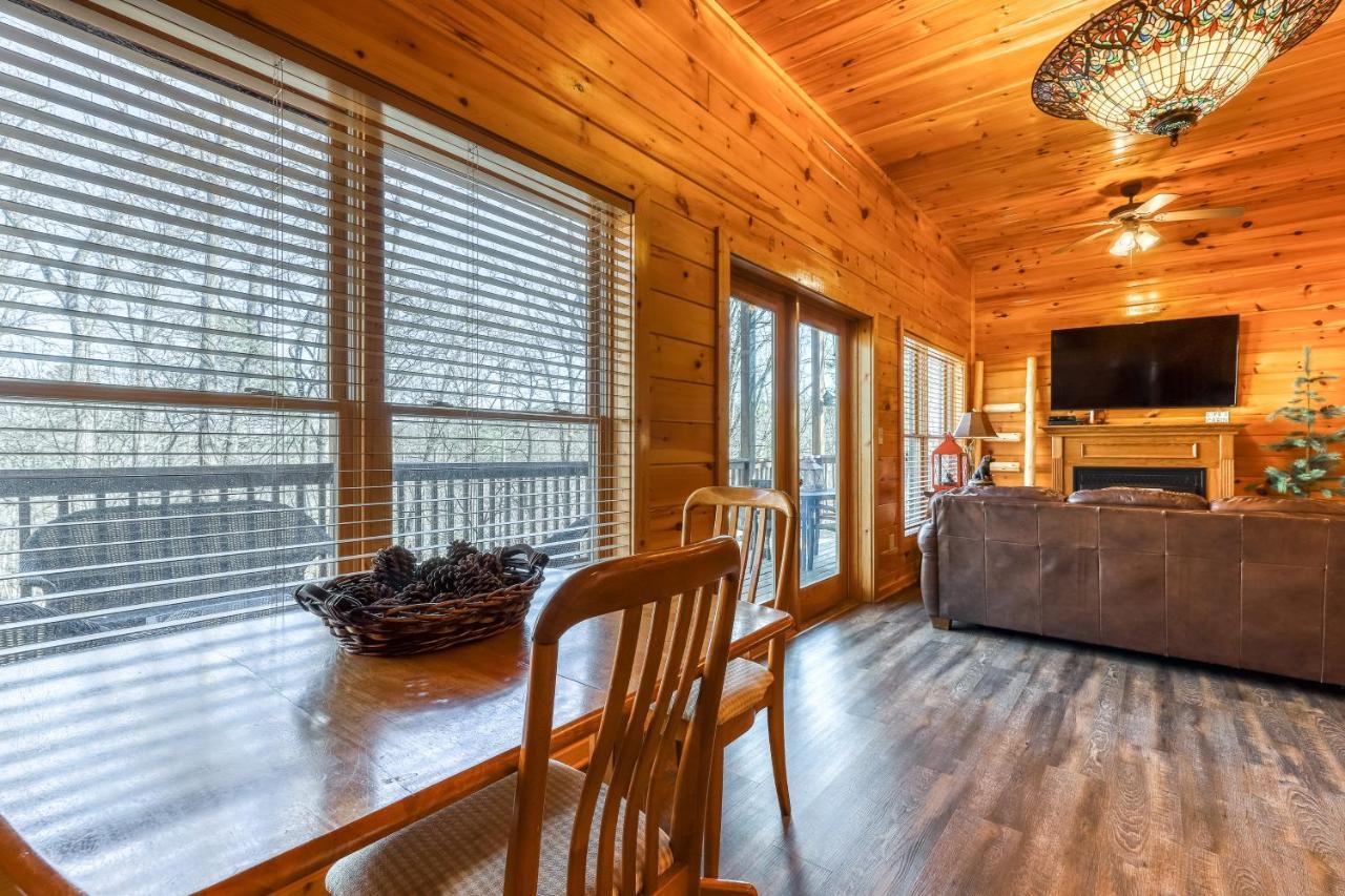 Holly Berry Villa Pigeon Forge Dış mekan fotoğraf