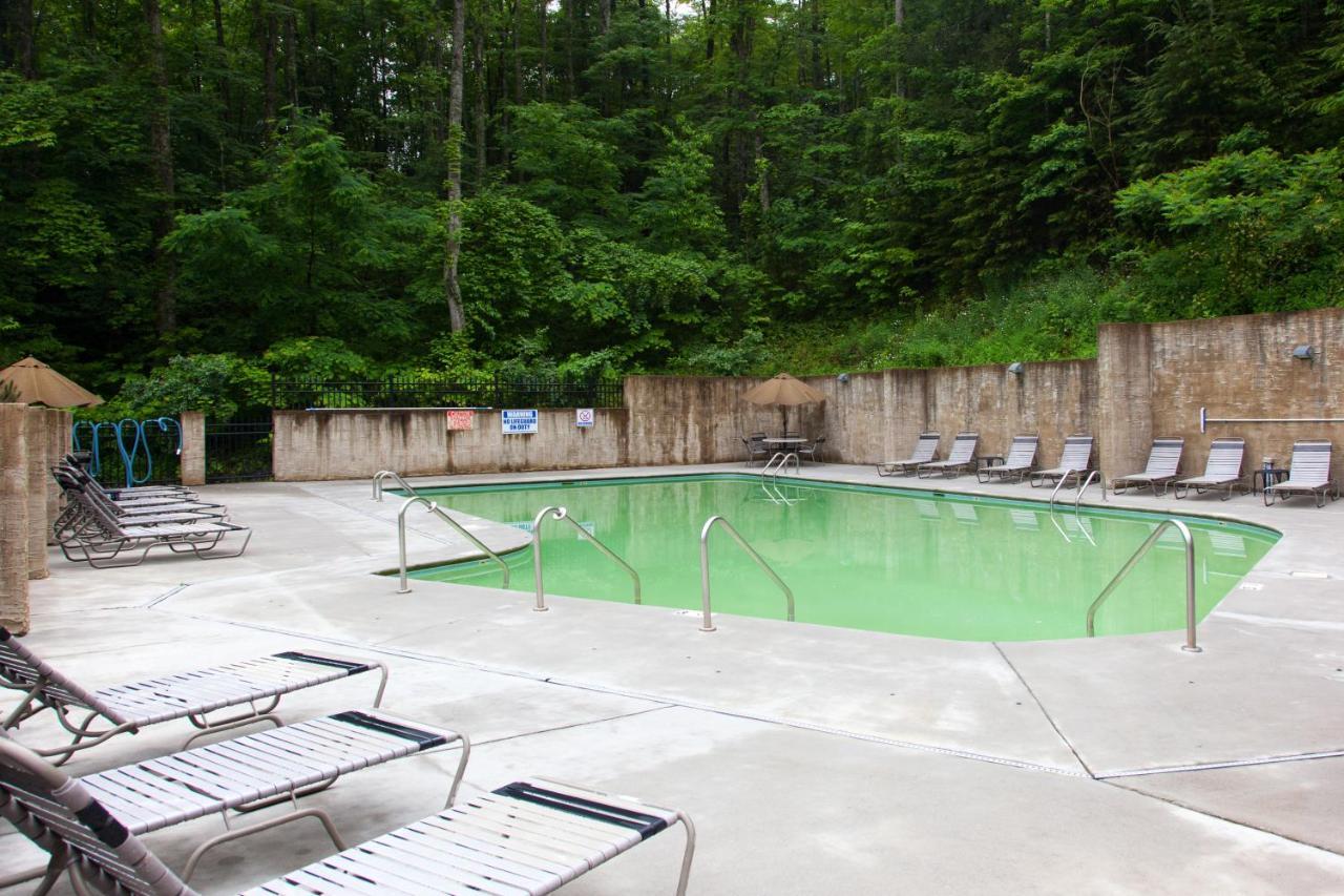 Holly Berry Villa Pigeon Forge Dış mekan fotoğraf
