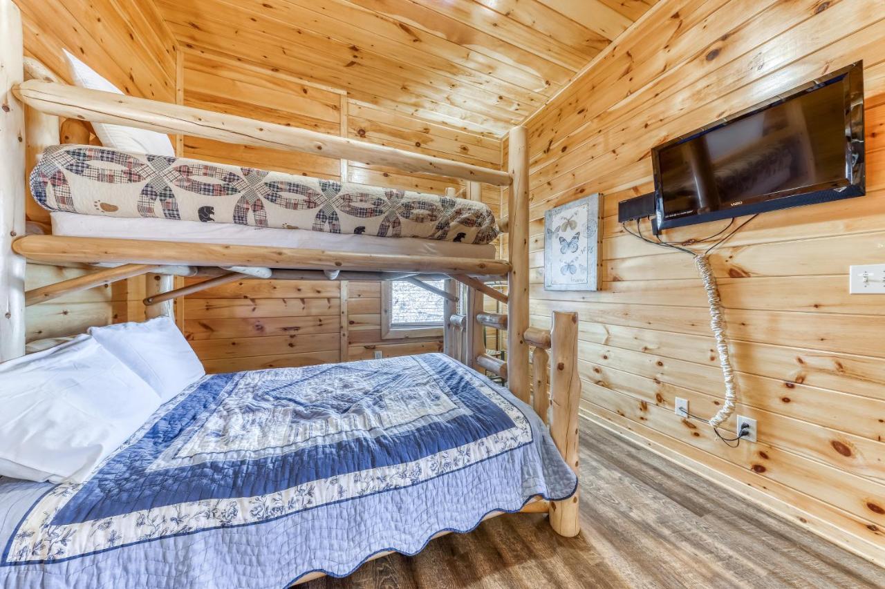 Holly Berry Villa Pigeon Forge Dış mekan fotoğraf