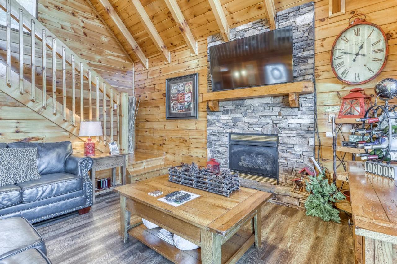 Holly Berry Villa Pigeon Forge Dış mekan fotoğraf